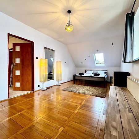 Domek Monte Black Z Jacuzzi I Sauna Finska Stronie Slaskie Exterior photo